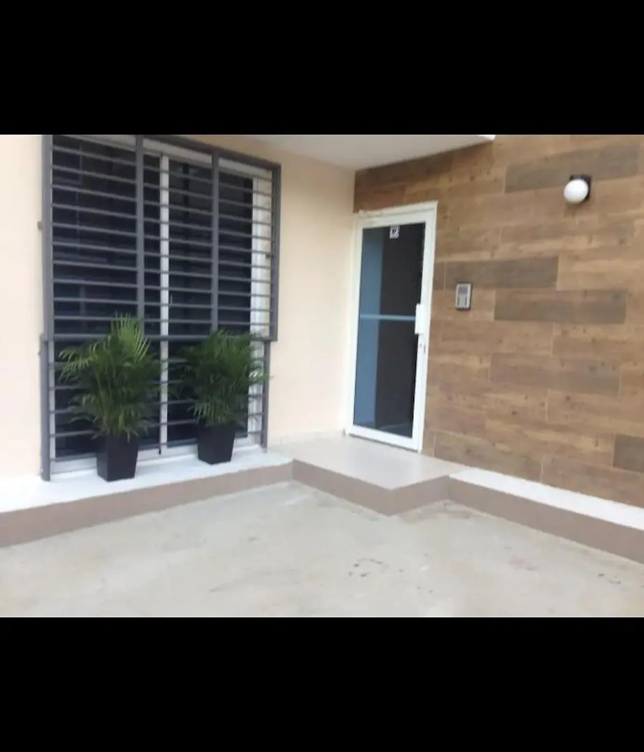 Liberty Sti 1Br Apt Wfi Ac King Bed A3 Santiago De Los Caballeros Apartment
