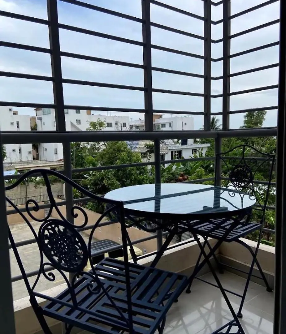 Liberty Sti 1Br Apt Wfi Ac King Bed A3 Santiago De Los Caballeros