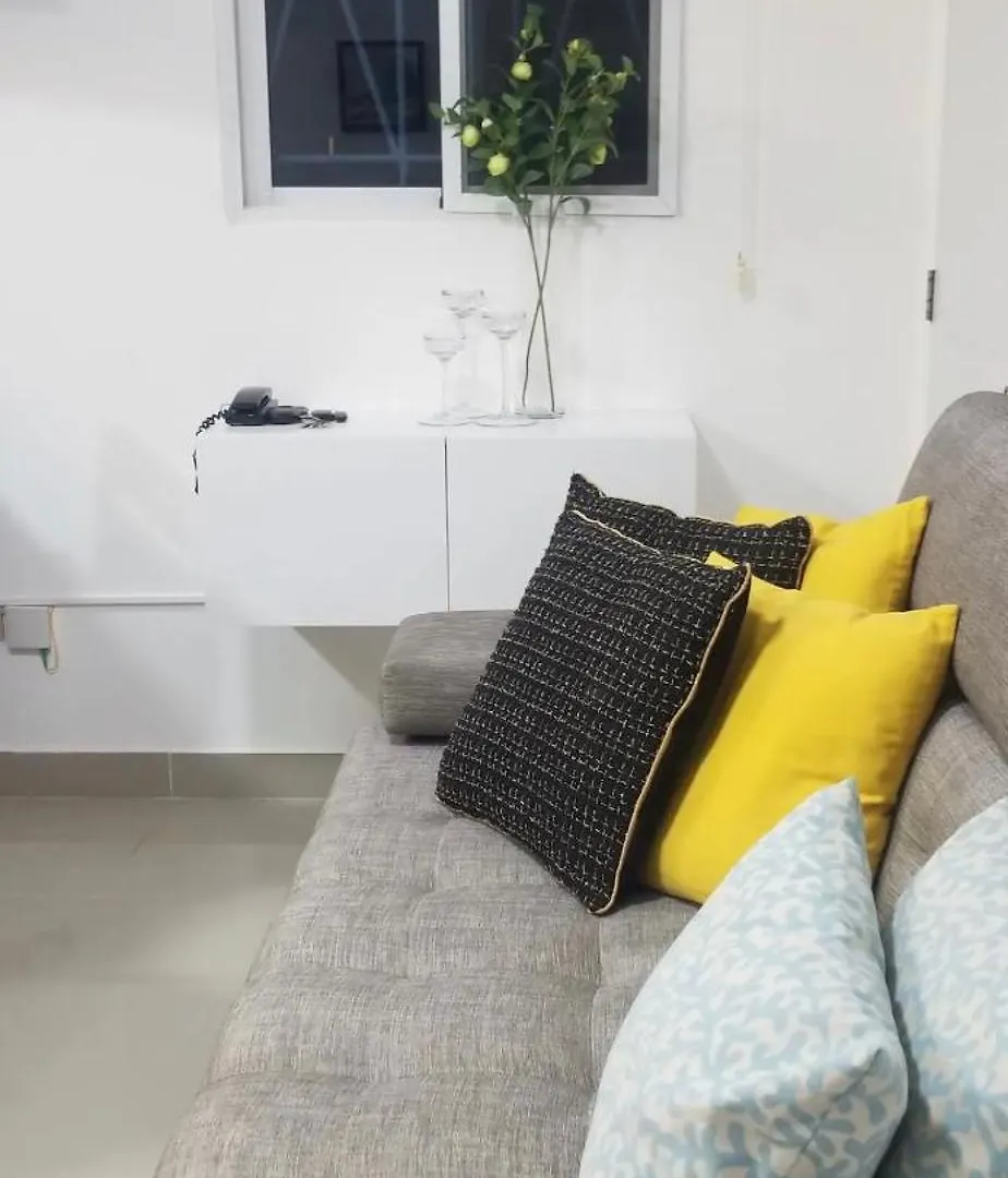 Liberty Sti 1Br Apt Wfi Ac King Bed A3 Santiago De Los Caballeros 0*,  Dominican Republic